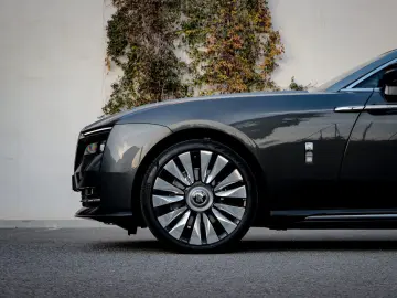 ROLLS ROYCE Spectre