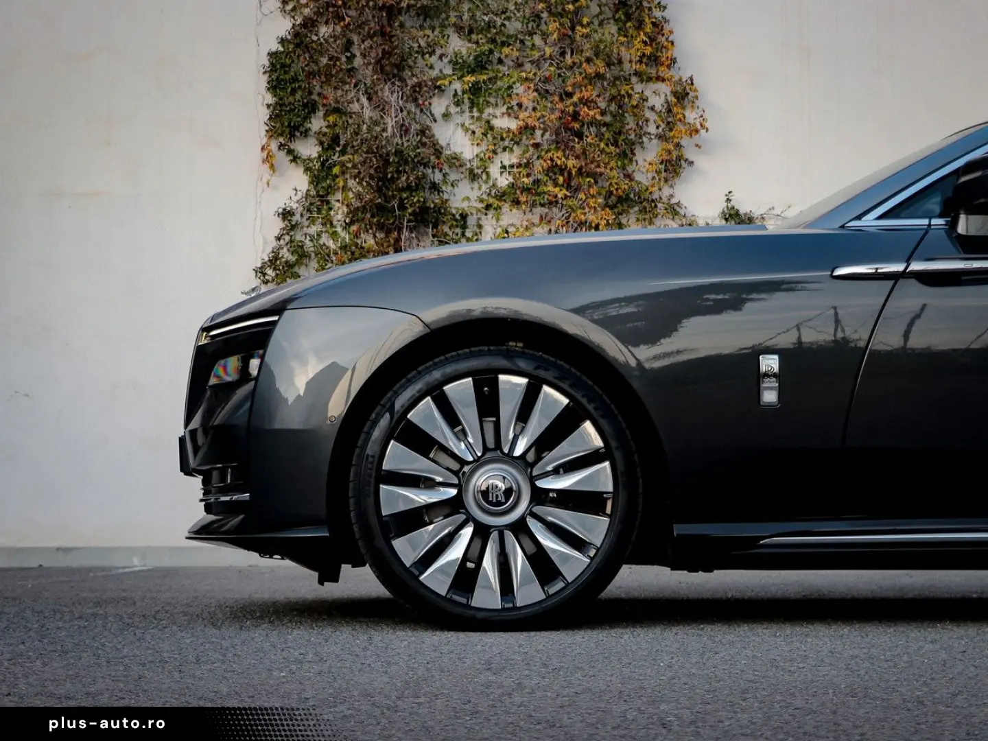 ROLLS ROYCE Spectre