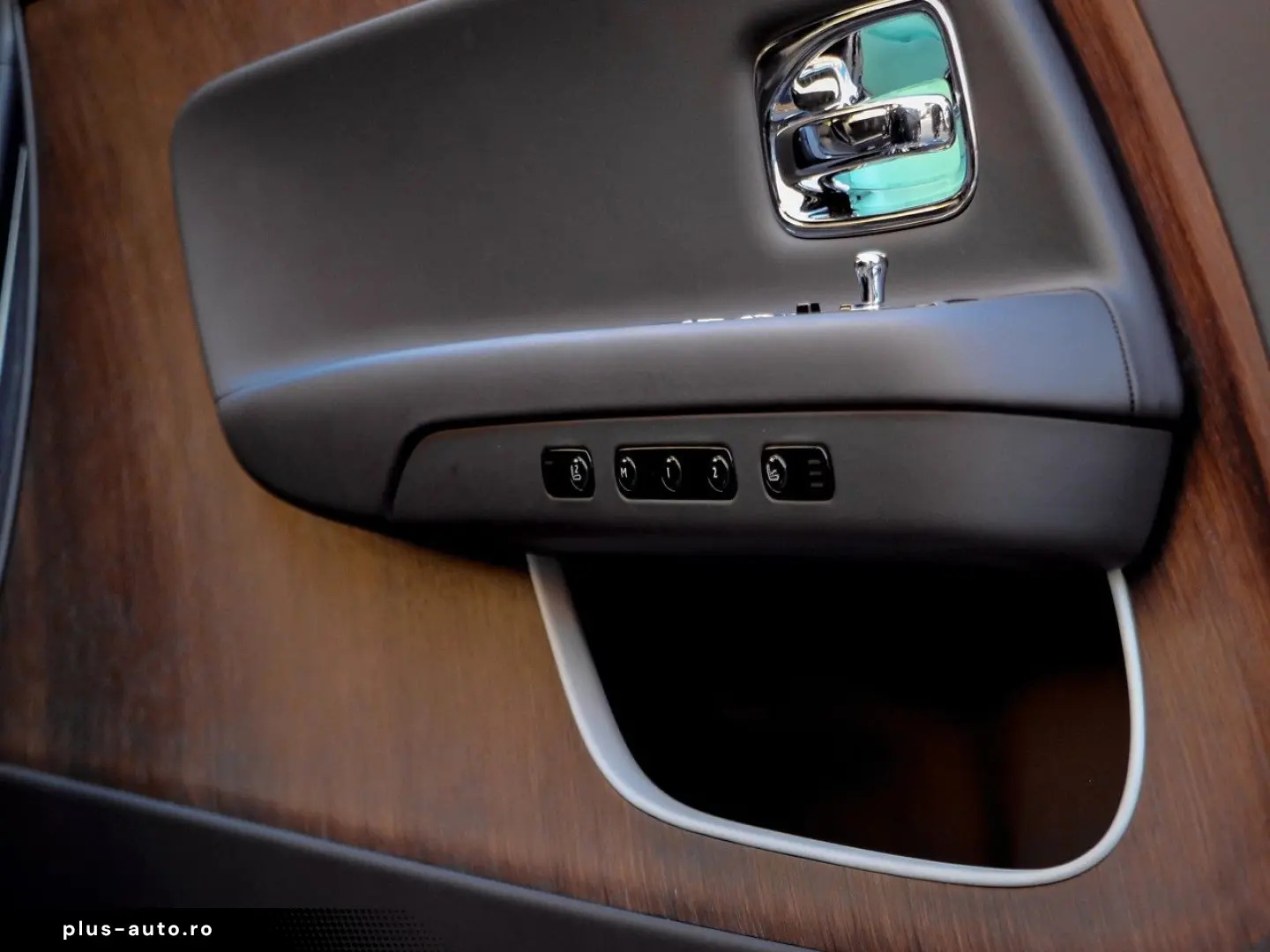 ROLLS ROYCE Spectre