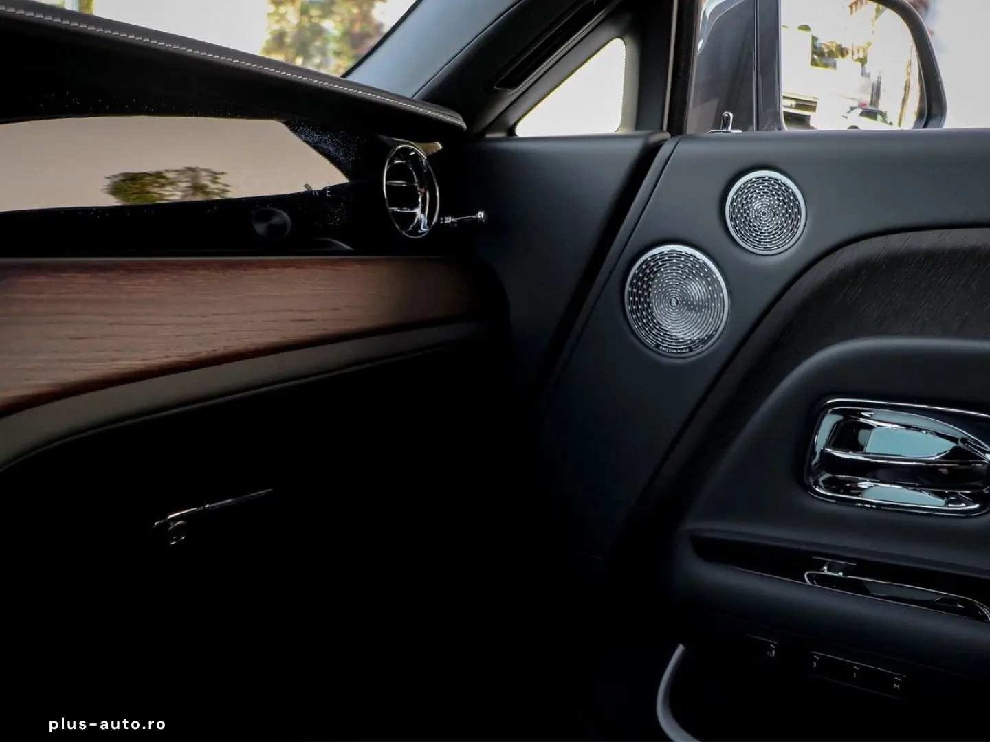 ROLLS ROYCE Spectre