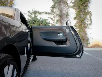 ROLLS ROYCE Spectre
