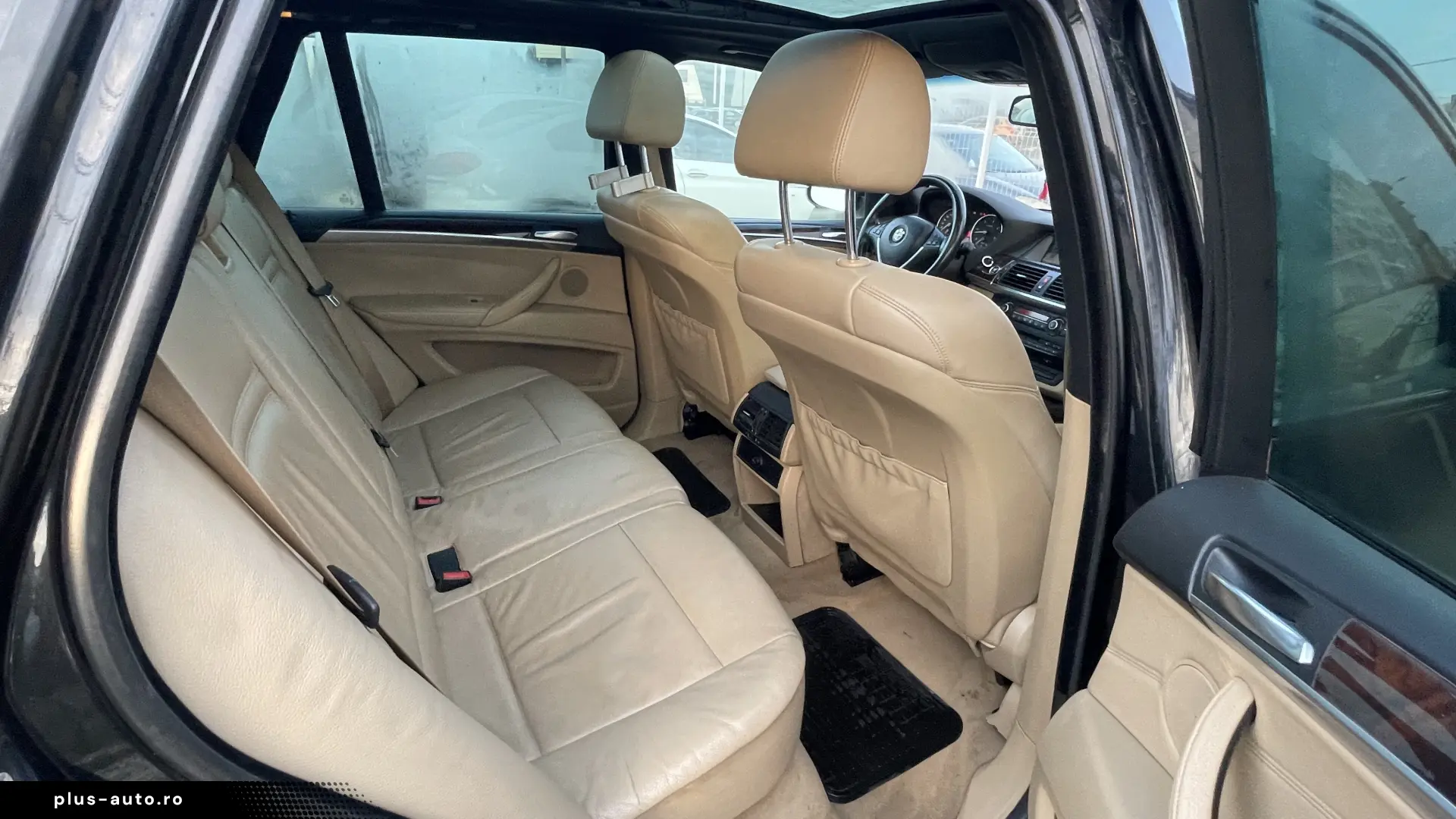 4000e avans si 3500e in rate direct din parc  fara credit