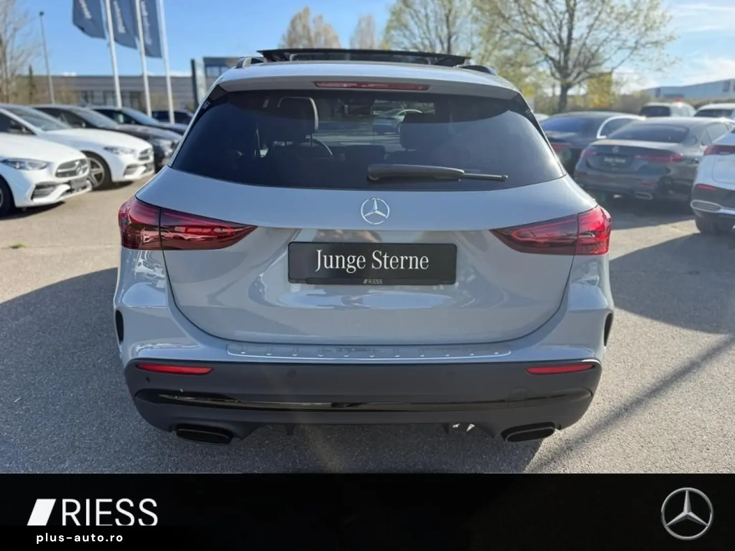 MERCEDES-BENZ GLA 200 d 4M AMG Sport Night Pano AHK &hellip;
