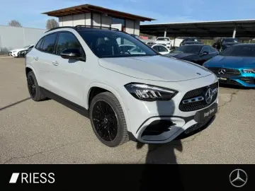 MERCEDES-BENZ GLA 200 d 4M AMG Sport Night Pano AHK …