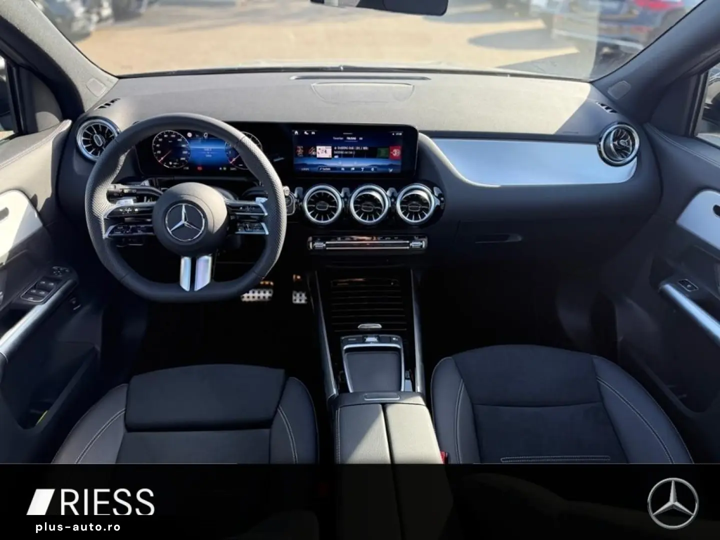 MERCEDES-BENZ GLA 200 d 4M AMG Sport Night Pano AHK &hellip;