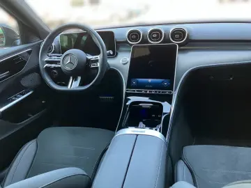 MERCEDES-BENZ C 180 AMG Night Kamera KeyLess LED Nav…