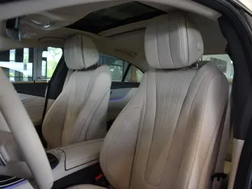 MERCEDES-BENZ CLS 450 4Matic 9G AMG LINE MASSAGE SIT…
