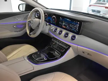 MERCEDES-BENZ CLS 450 4Matic 9G AMG LINE MASSAGE SIT…