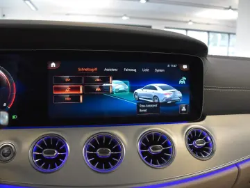 MERCEDES-BENZ CLS 450 4Matic 9G AMG LINE MASSAGE SIT…