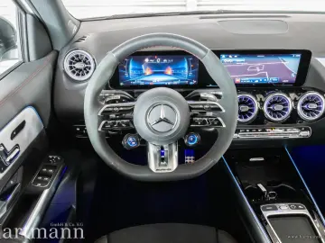 MERCEDES-BENZ GLA 45 S 4M  AMG Panorama Aerodynamik …