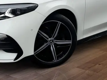 MERCEDES-BENZ CLA 250  EQ AMG PANO NIGHT MULTIB MASS…