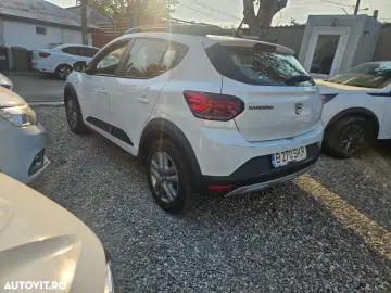 Dacia Sandero Stepway TCe 90 MT6 Comfort