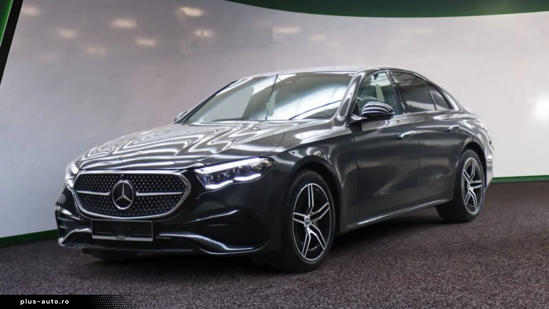 Mercedes-Benz E 300de 4Matic AMG Line - Panoramic