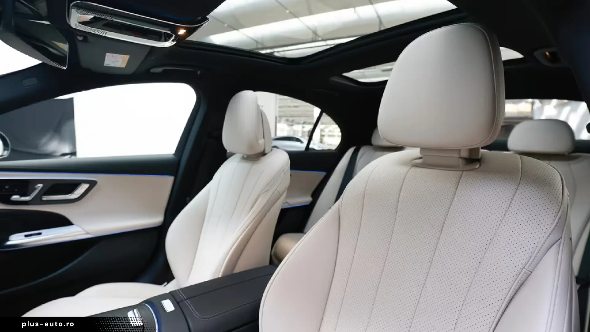 Mercedes-Benz E 300de 4Matic AMG Line - Panoramic