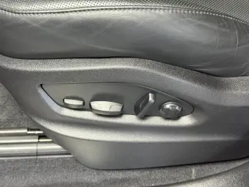 PORSCHE Cayenne Approved 12.27 Sitzbelüftung Pano 21-Alu