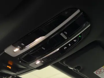 PORSCHE Cayenne Approved 12.27 Sitzbelüftung Pano 21-Alu