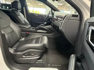 PORSCHE Cayenne Approved 12.27 Sitzbelüftung Pano 21-Alu