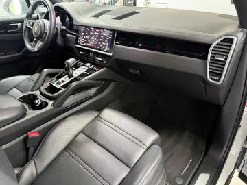 PORSCHE Cayenne Approved 12.27 Sitzbelüftung Pano 21-Alu