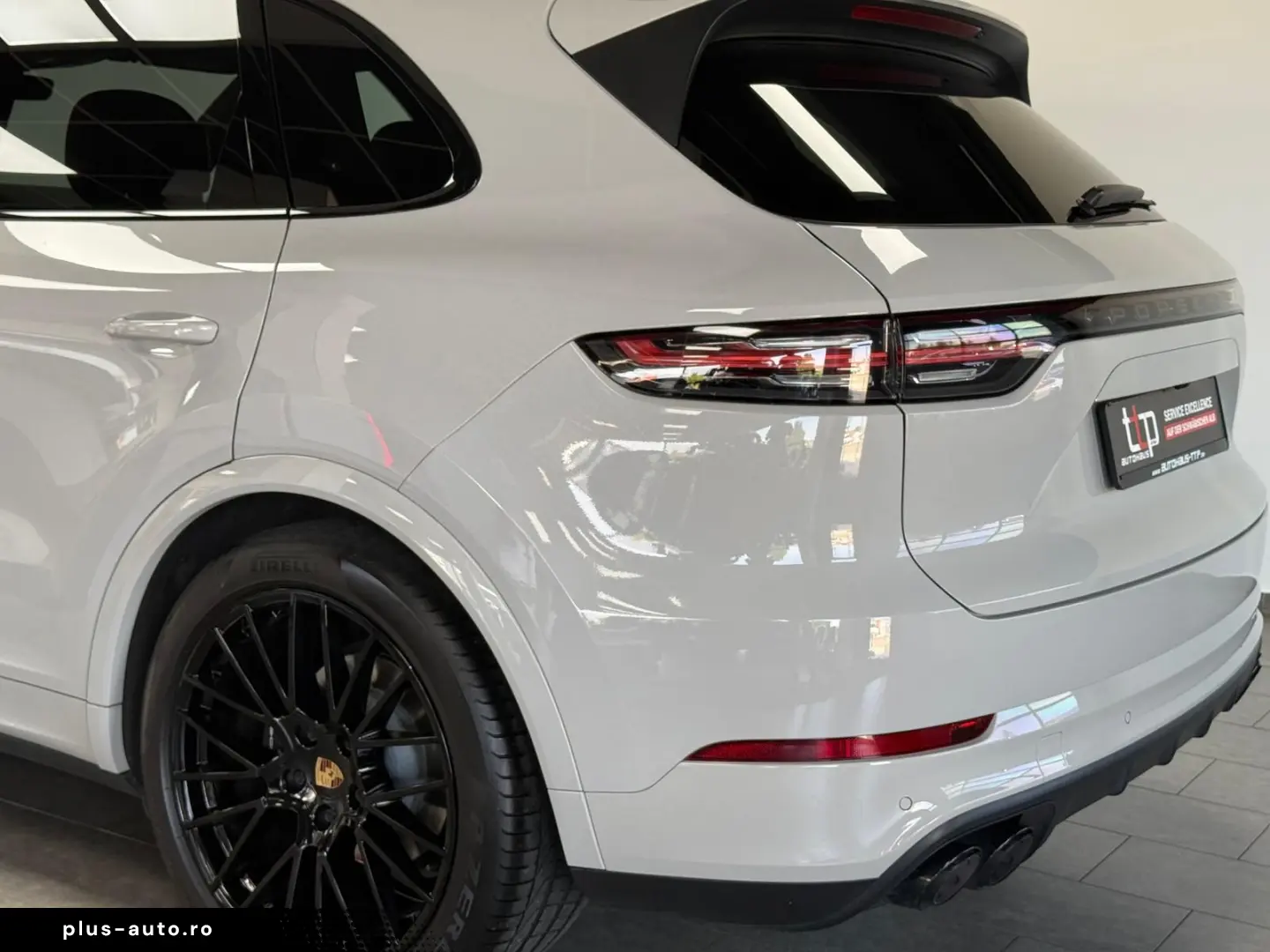 PORSCHE Cayenne Approved 12.27 Sitzbelüftung Pano 21-Alu