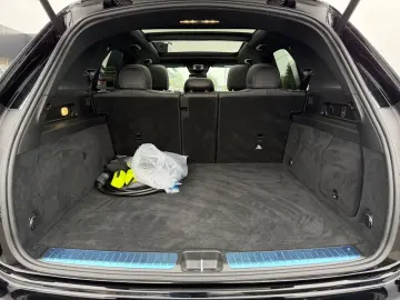 MERCEDES-BENZ GLE 350de 4M_AMG_Pano_ACC_Airmatic