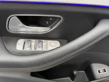 MERCEDES-BENZ GLE 350de 4M_AMG_Pano_ACC_Airmatic