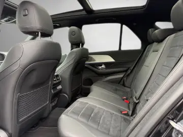 MERCEDES-BENZ GLE 350de 4M_AMG_Pano_ACC_Airmatic