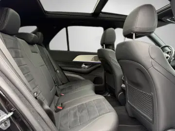 MERCEDES-BENZ GLE 350de 4M_AMG_Pano_ACC_Airmatic