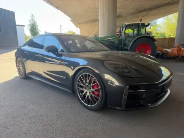 PORSCHE Panamera Turbo E-Hybrid SportDesign Active Ride