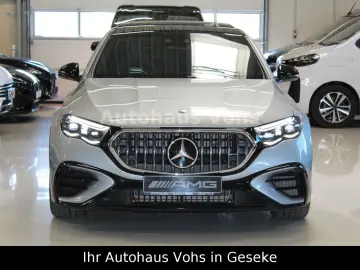 MERCEDES-AMGE 53 4MATIC - Panoramic