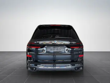 BMW X7 xDrive 40d M SPORT PRO_Panoramic_H&K_7_Locuri
