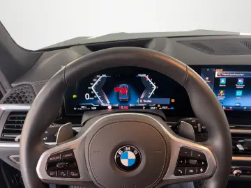 BMW X7 xDrive 40d M SPORT PRO_Panoramic_H&K_7_Locuri