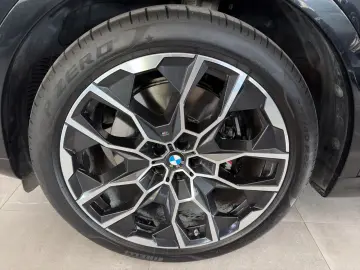 BMW X7 xDrive 40d M SPORT PRO_Panoramic_H&K_7_Locuri
