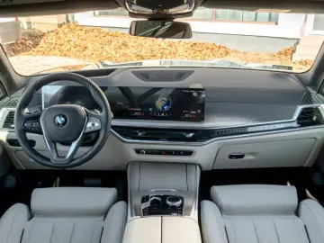 BMW X5 40d 2026.LUFTF.PANORAM.