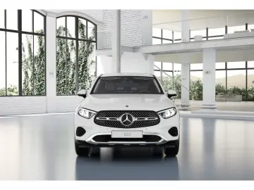 MERCEDES-BENZ GLC 220 d 4M Coupé AVANTGARDE AMBIENTE DISTRO