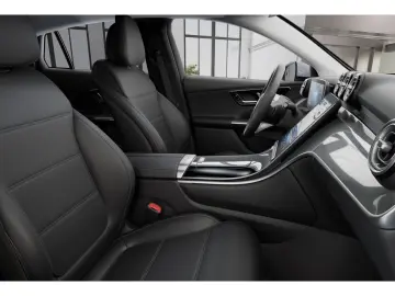 MERCEDES-BENZ GLC 220 d 4M Coupé AVANTGARDE AMBIENTE DISTRO