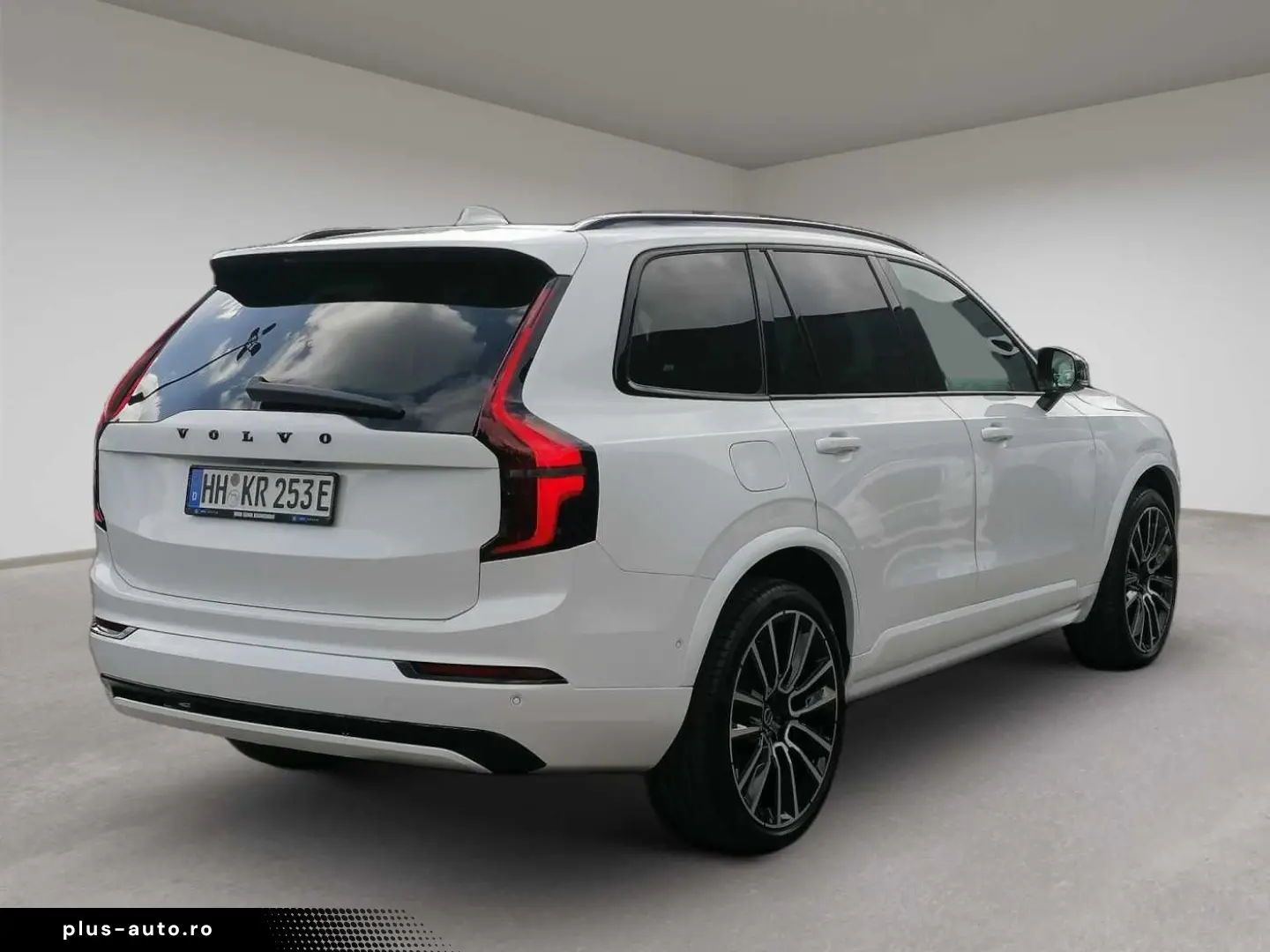VOLVO XC90 T8 Twin Engine AWD Ultra Dark