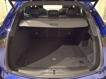 MASERATI Grecale Folgore_HUD Sonos Panoramic