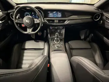 ALFA ROMEO Stelvio 2.9 Quadrifoglio Q4  PANORAMIC