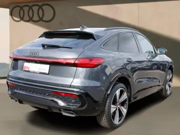 AUDI Q5 Sportback 2.0 TFSI Quattro Edition One