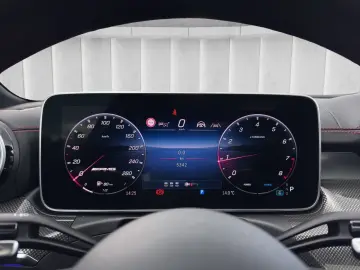 MERCEDES-AMG C 43 AMG_Premium_Panoramic_Burmester_HUD