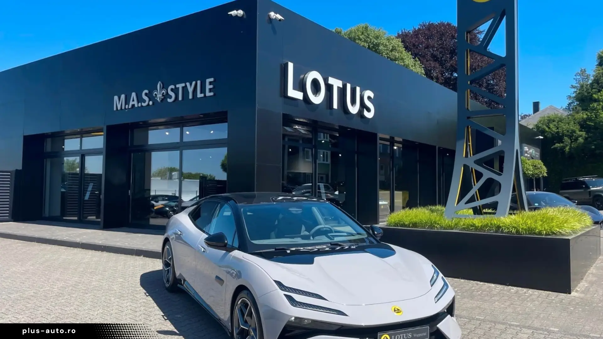 Lotus Emeya Glass roof  leather  magnetite