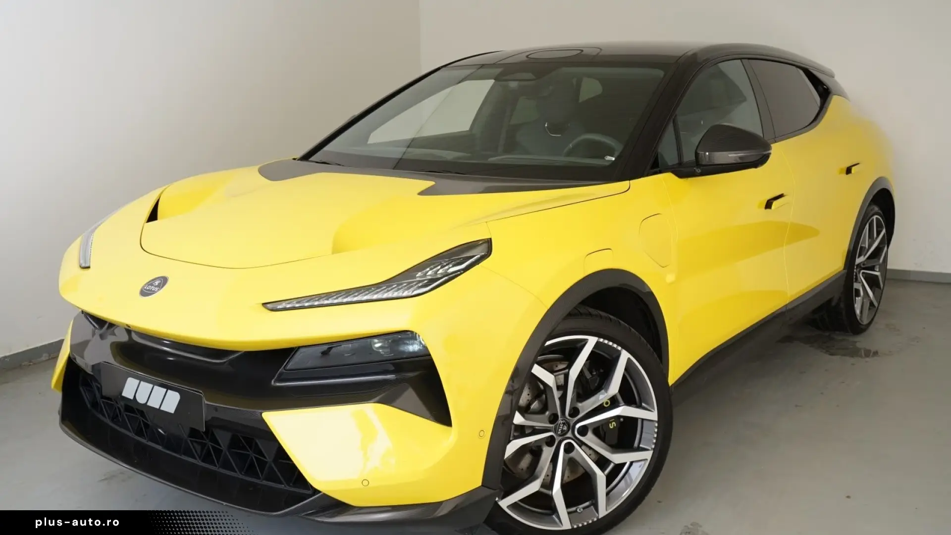 Lotus Electric R comfort seats