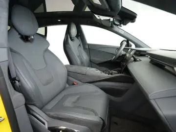 Lotus Electric R comfort seats