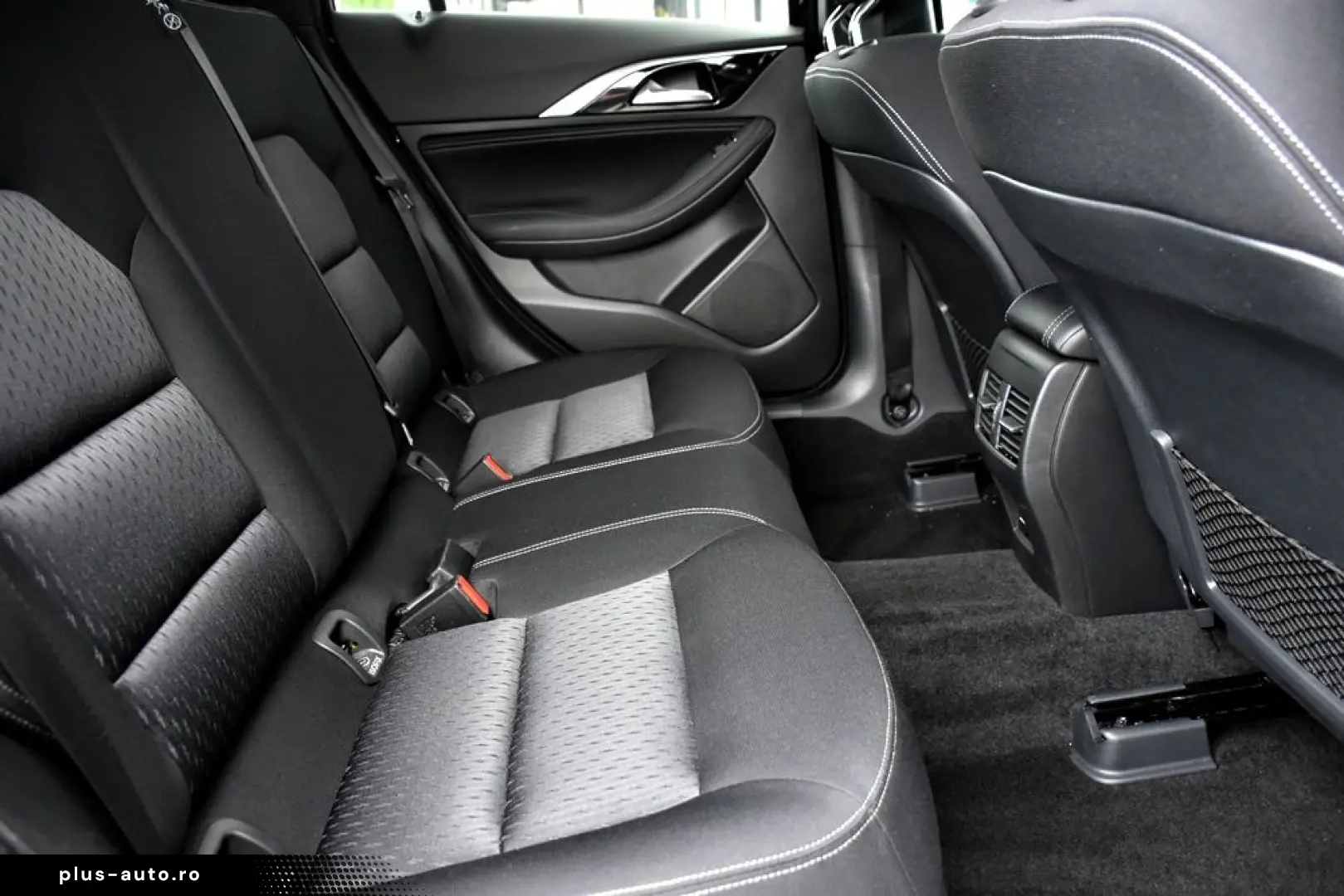 Infiniti Qx30
