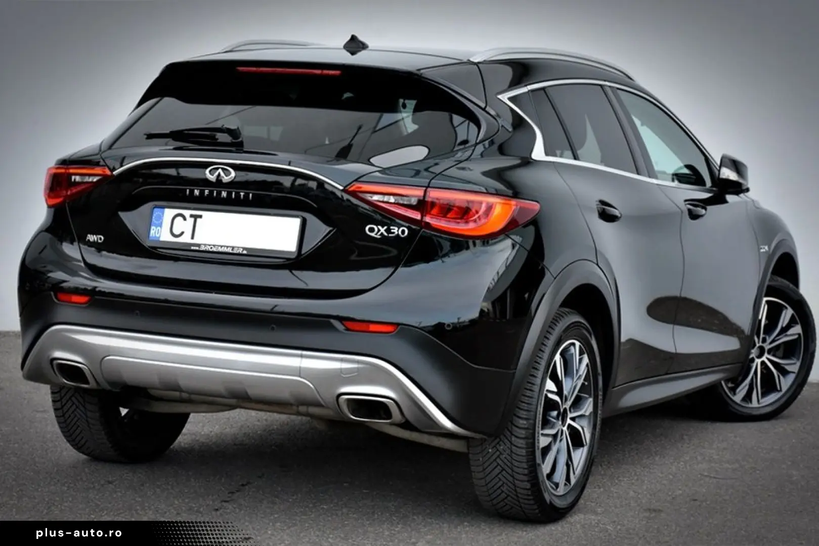 Infiniti Qx30