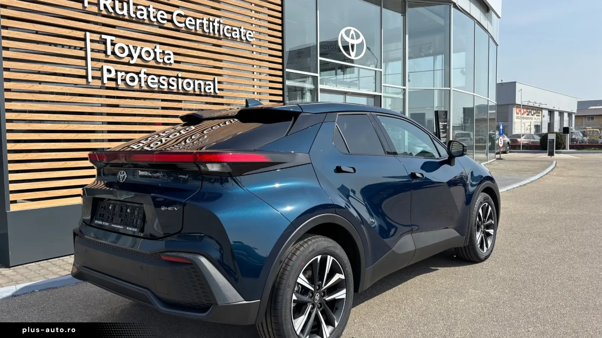 Toyota C-HR 2.0 DYNAMIC HEV