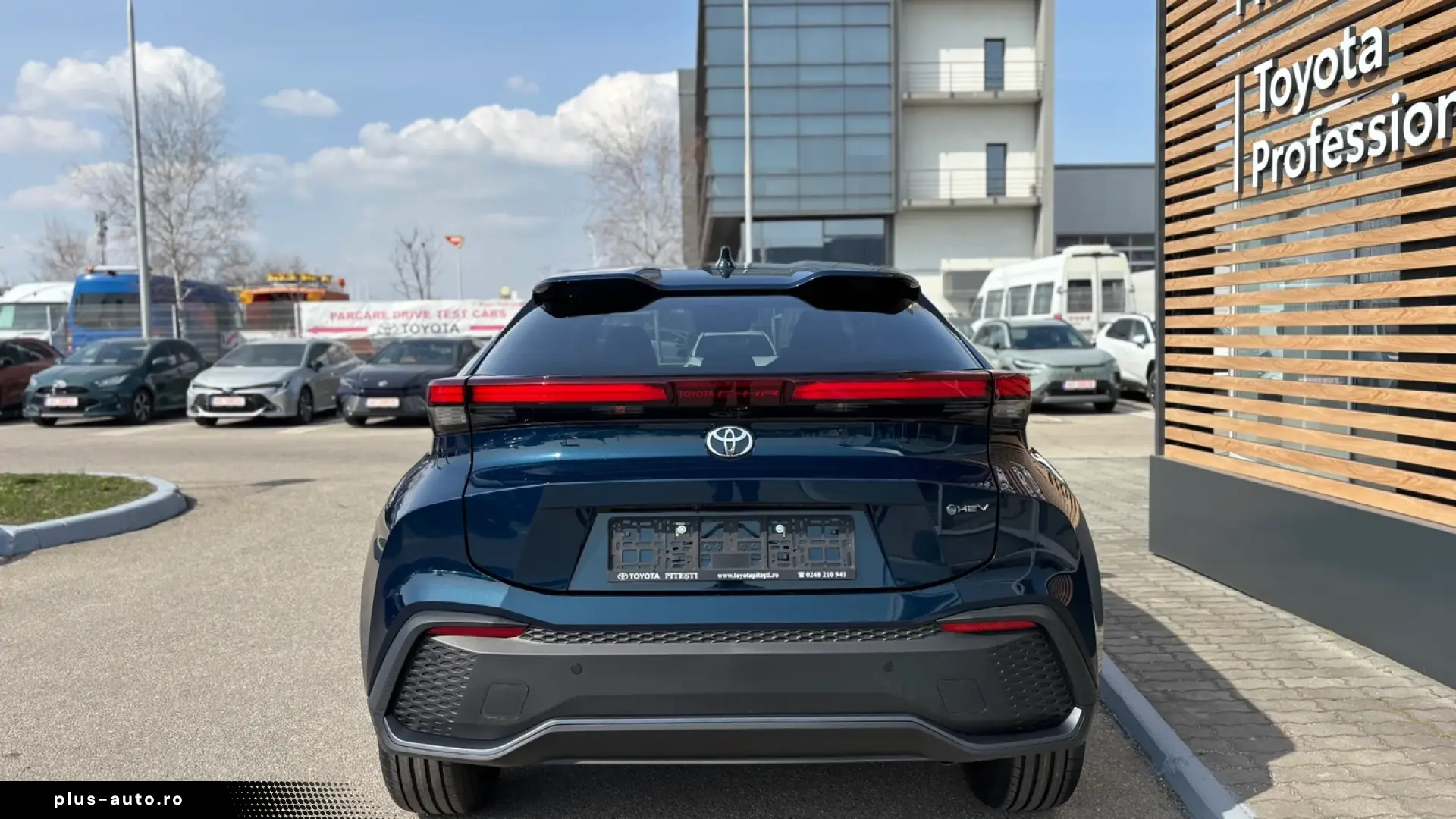 Toyota C-HR 2.0 DYNAMIC HEV