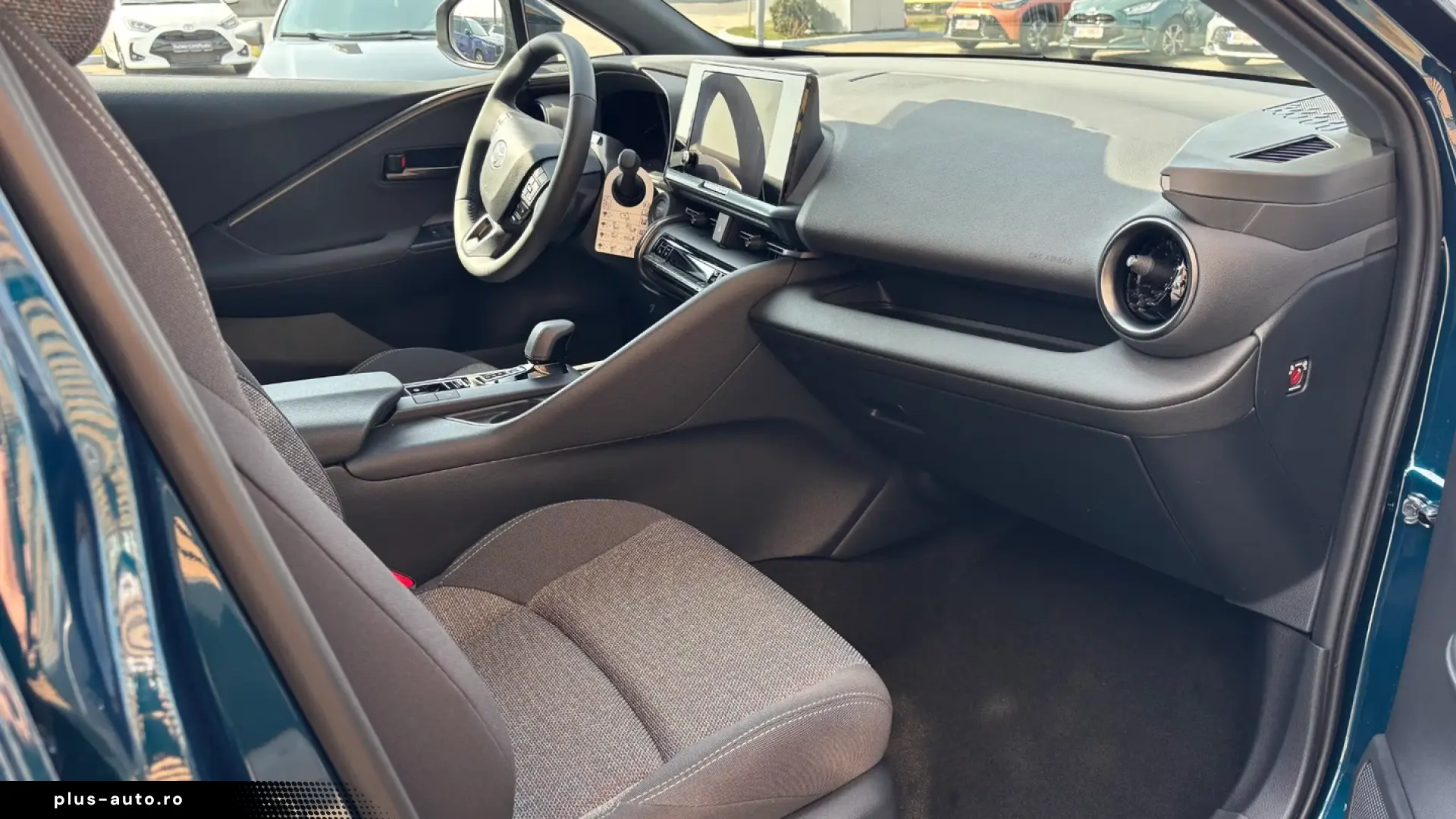 Toyota C-HR 2.0 DYNAMIC HEV