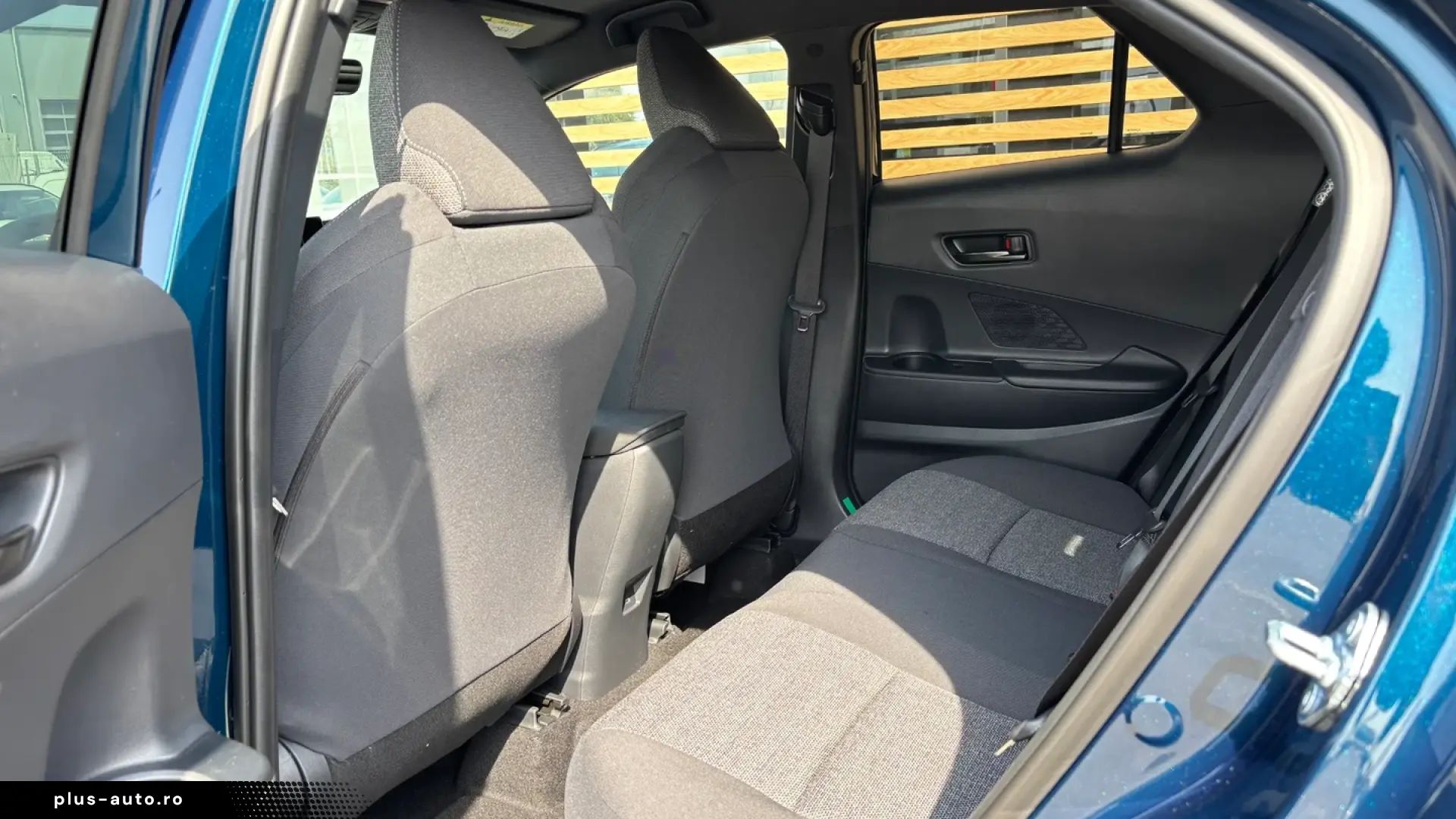 Toyota C-HR 2.0 DYNAMIC HEV