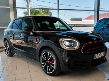 MINI John Cooper Works Countryman